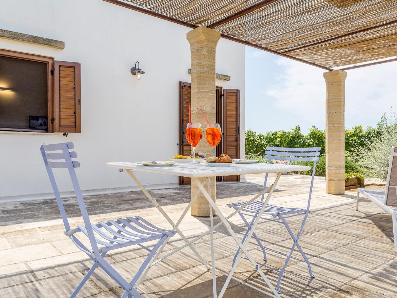 Tenutayala - Residenza Agrituristica Parabita Dış mekan fotoğraf