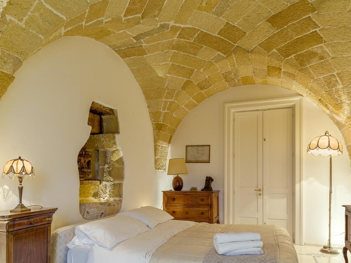 Tenutayala - Residenza Agrituristica Parabita Dış mekan fotoğraf